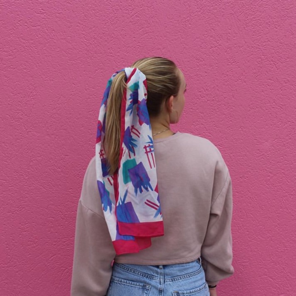 Vintage 80s Scarf